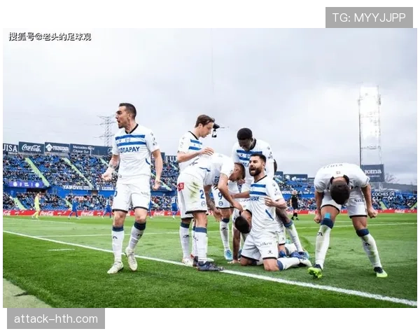 塞维利亚更衣室氛围升温，新援加速融入助力战术磨合