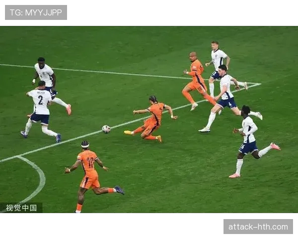 沃特金斯与凯恩:英格兰锋线终结效率与战术适配对比 沃特金斯与凯恩:英格兰锋线终结效率与战术适配对比